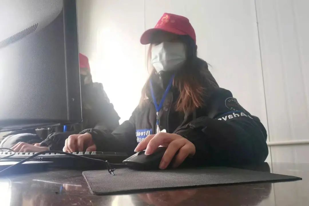 E9FE E9FE